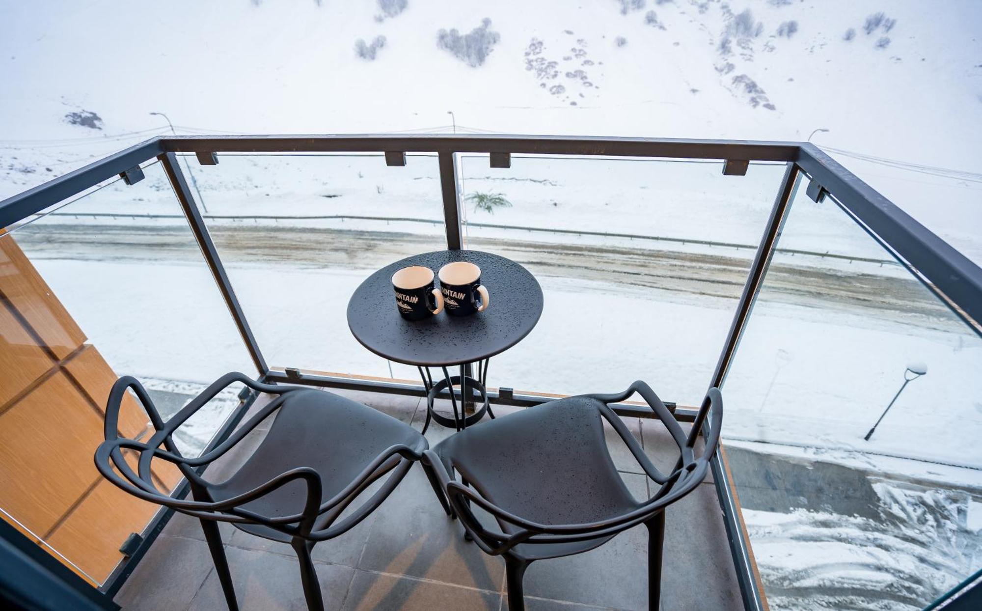 Gudauri Mountain Views Apartment Bagian luar foto