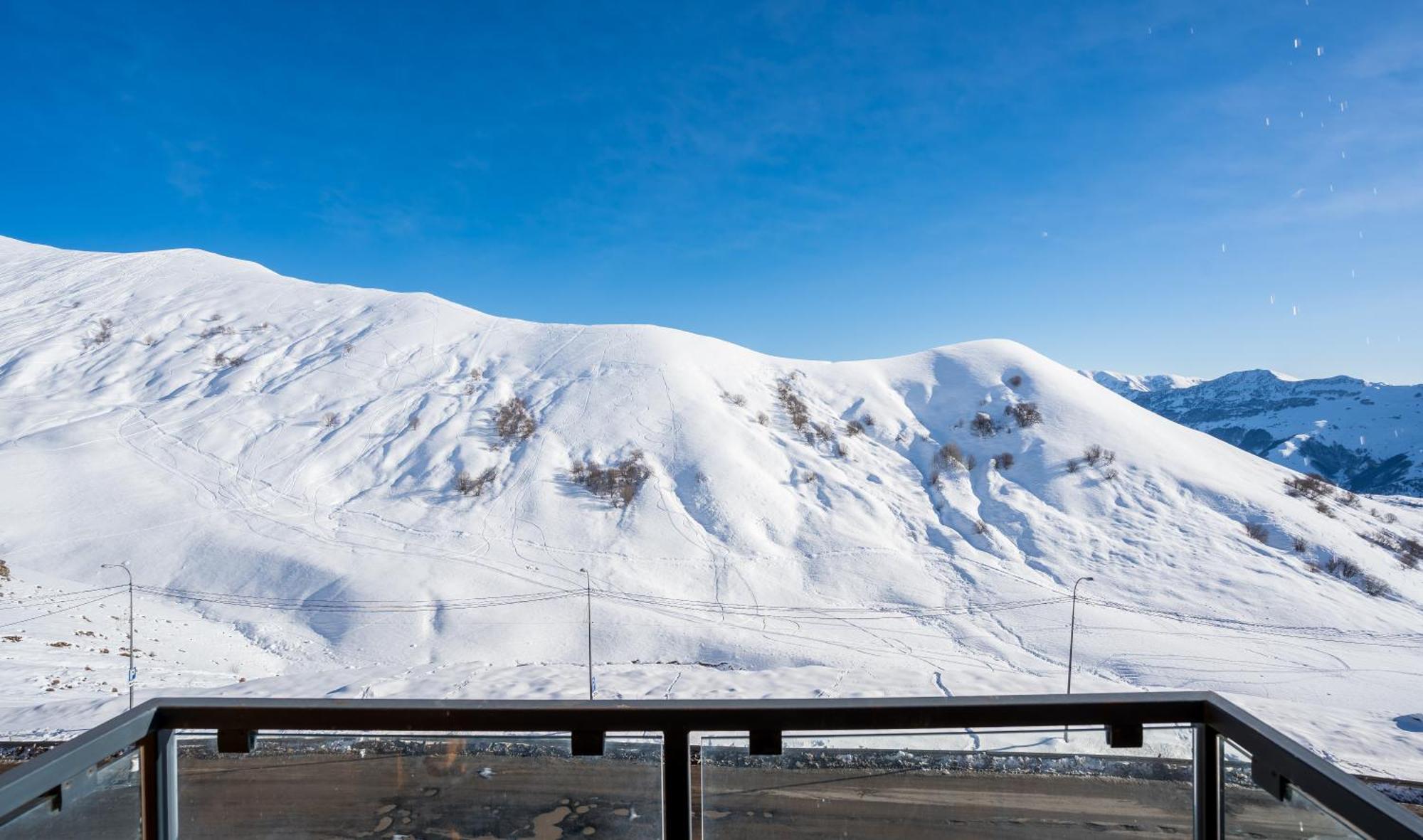 Gudauri Mountain Views Apartment Bagian luar foto